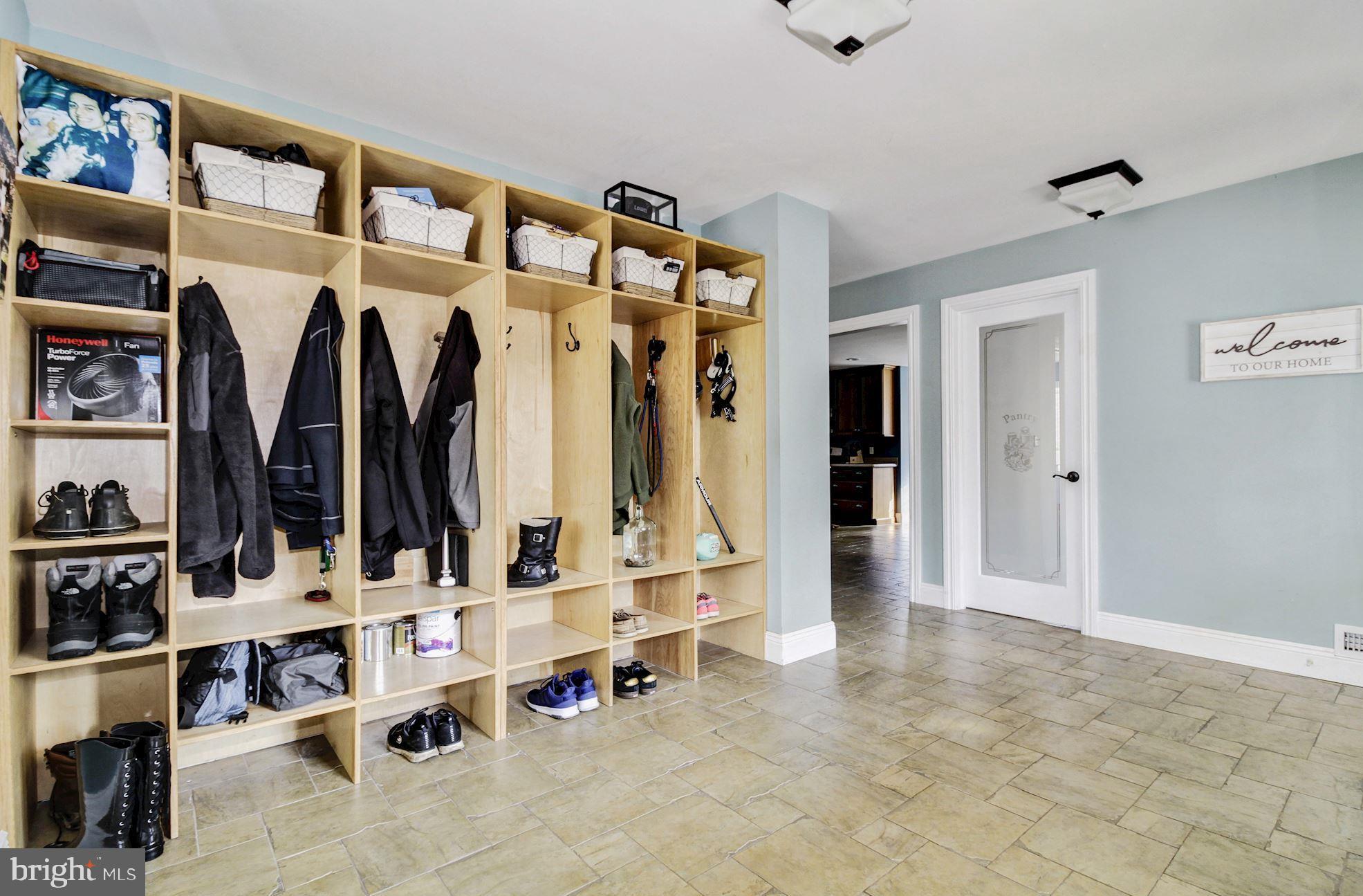345 Riverside Drive Port Republic, NJ 08241 - Photo 32 of 63 Mud room