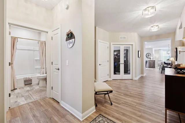 $779,900 | 934 Goldfinch Street, Chaska, MN 55318