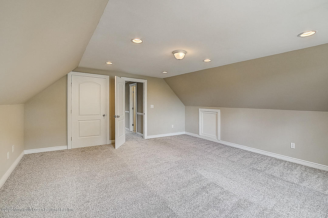 257 Lloyd Road Aberdeen, NJ 07747 - Photo 39 of 46 a view of an empty room