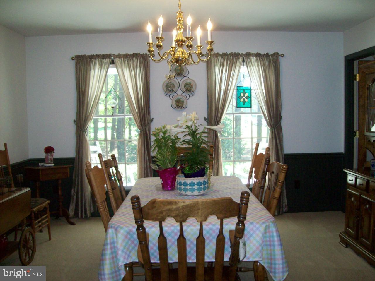 7708 Levin Dashiell Road Hebron, MD 21830 - Photo 21 of 95 Formal Dining room w/chair rail