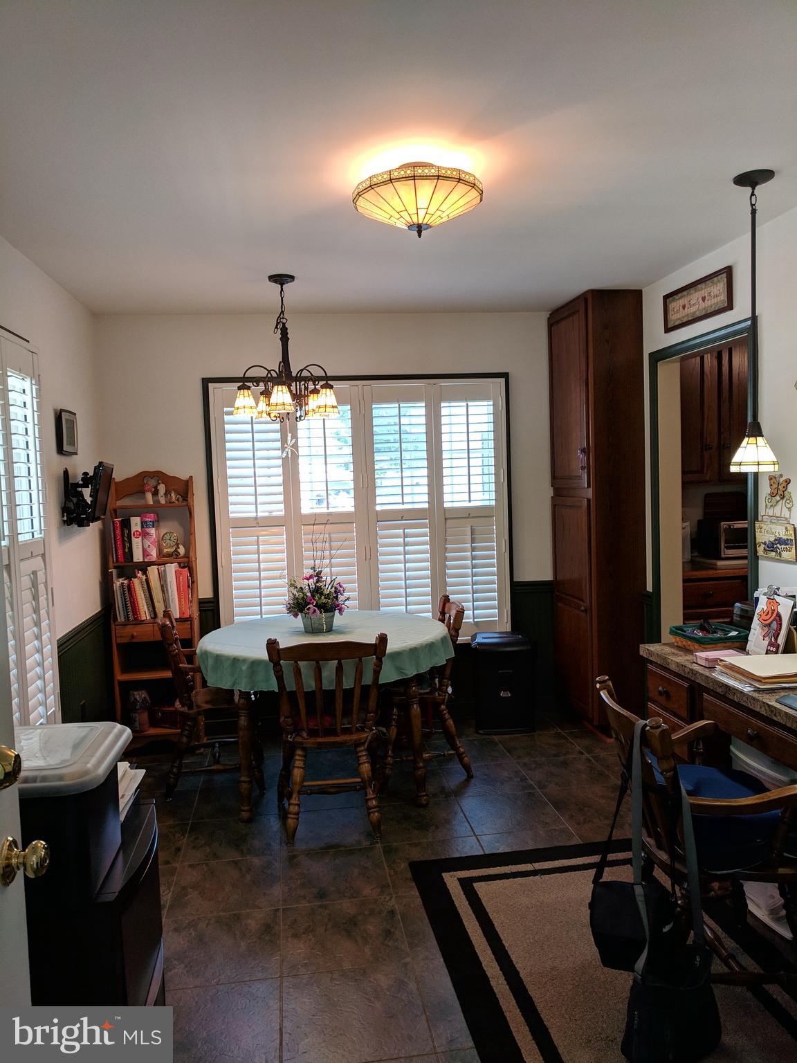 7708 Levin Dashiell Road Hebron, MD 21830 - Photo 32 of 95 Sunroom to breakfast nook
