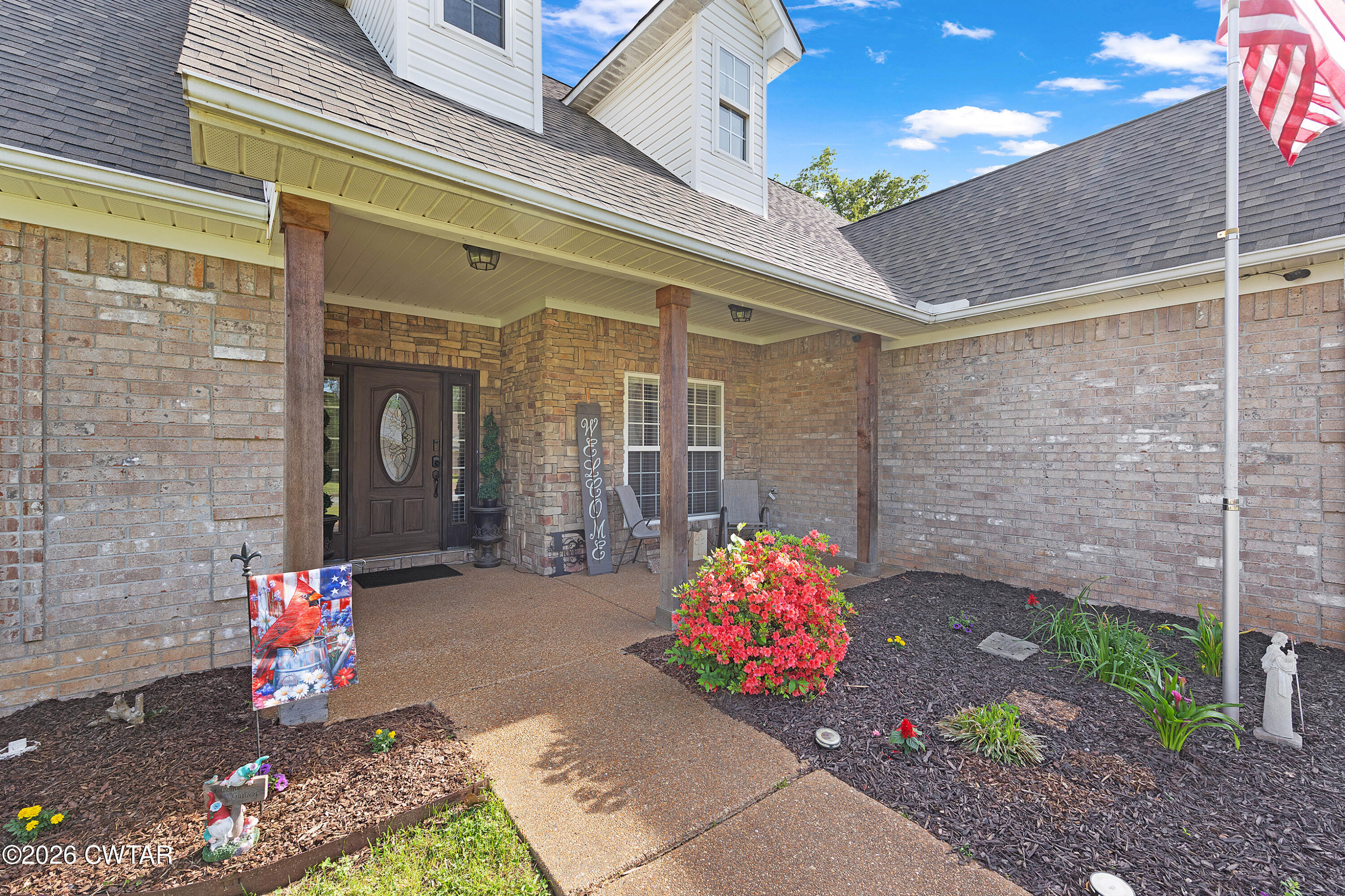 154 Executive Drive Jackson, TN 38305 - Photo 2 of 22 EN4A7650