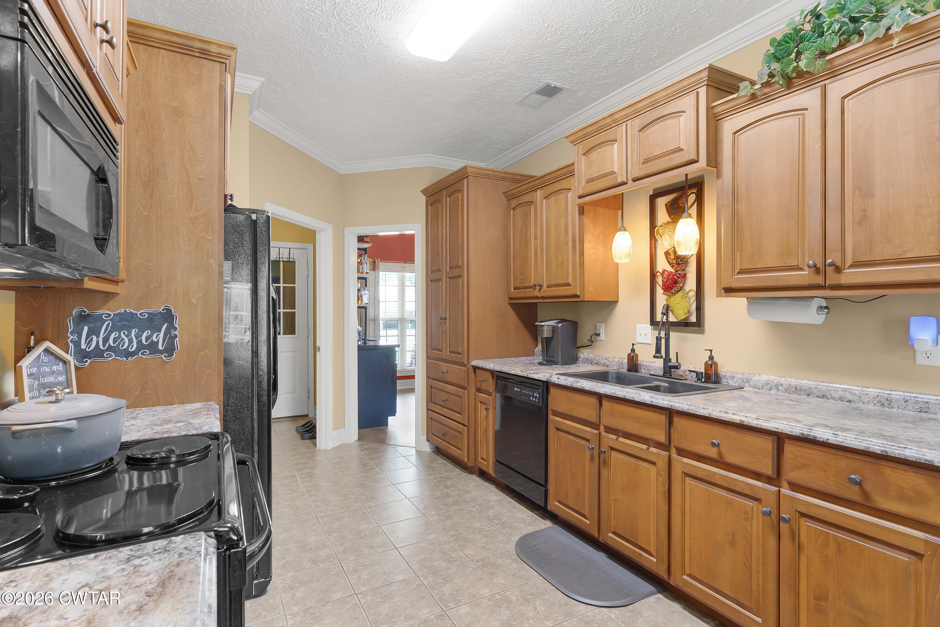 154 Executive Drive Jackson, TN 38305 - Photo 6 of 22 EN4A7700