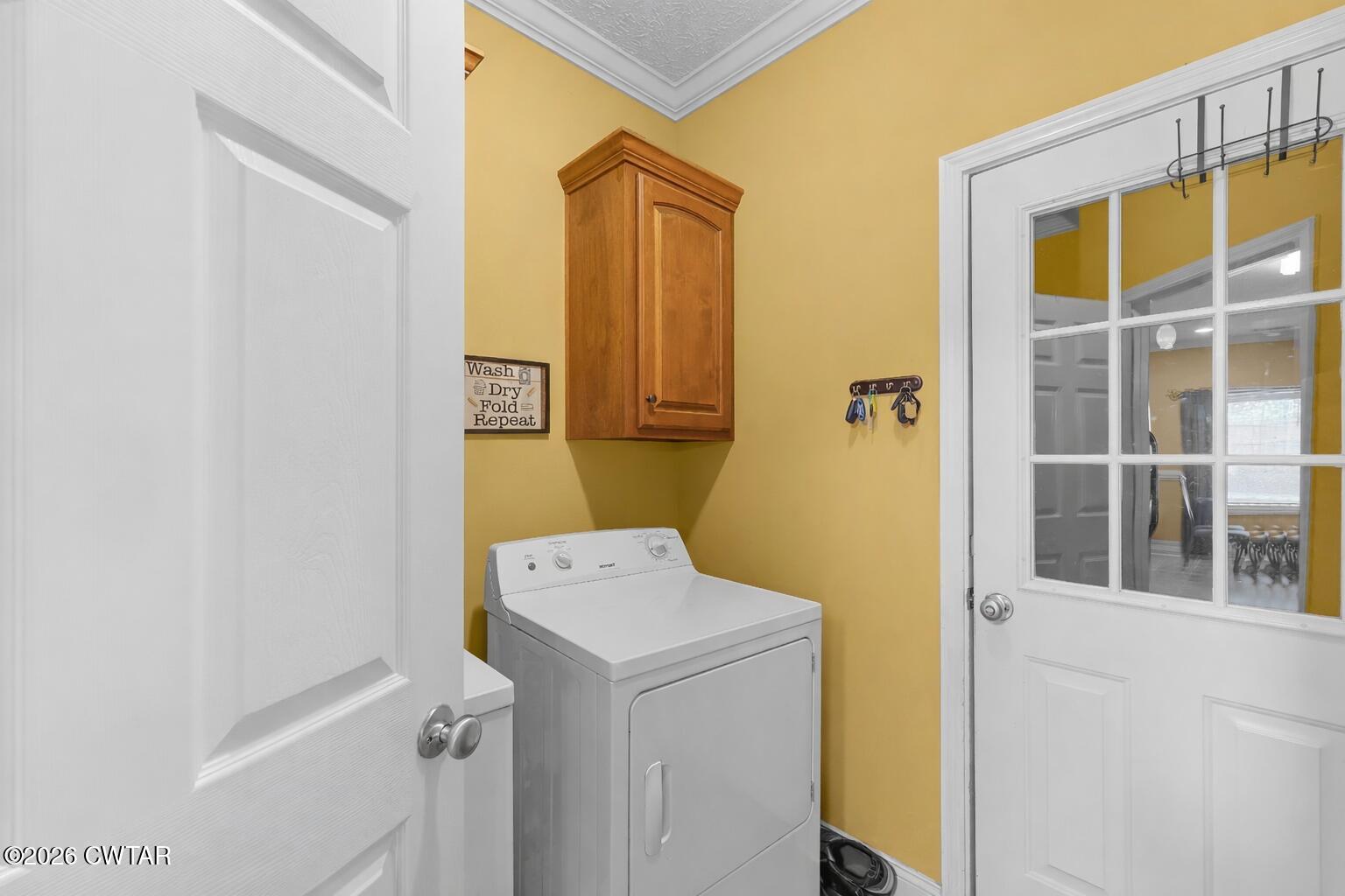 154 Executive Drive Jackson, TN 38305 - Photo 8 of 22 laundry