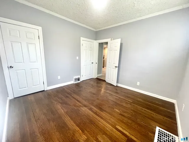 $2,800 | 87 Melrose Avenue, Waterbury, CT 06705