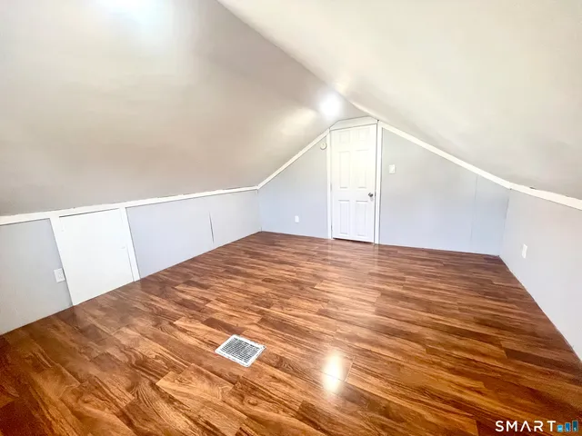 $2,800 | 87 Melrose Avenue, Waterbury, CT 06705