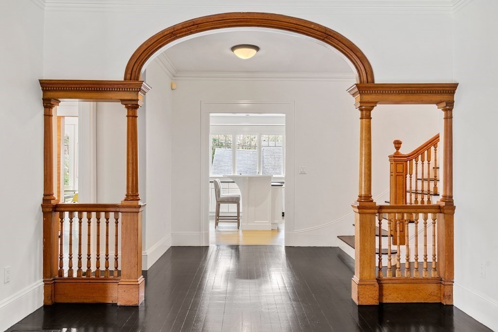 85 Prince Street Newton, MA 02465 - Photo 3 of 37