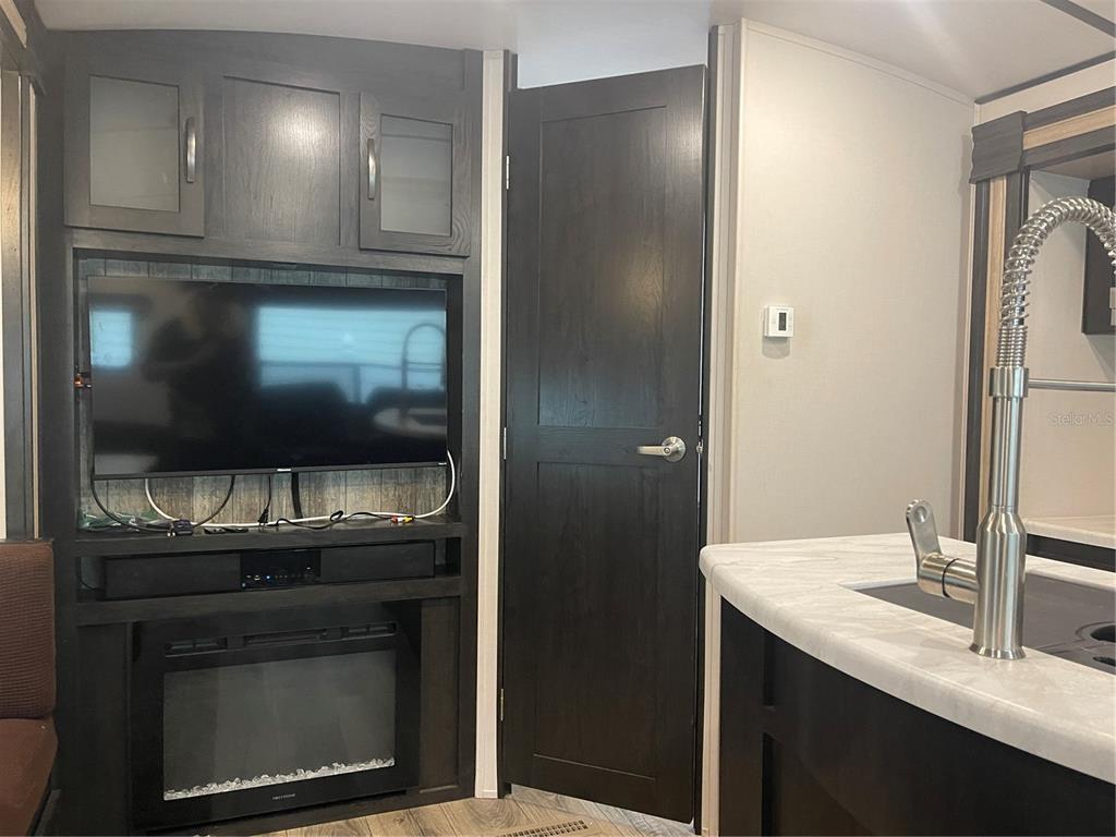 20300 Leonard Road, Unit 78 Lutz, FL 33558 - Photo 13 of 51