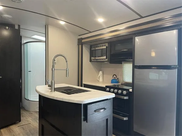 $104,500 | 20300 Leonard Road, Unit 78, Lutz, FL 33558