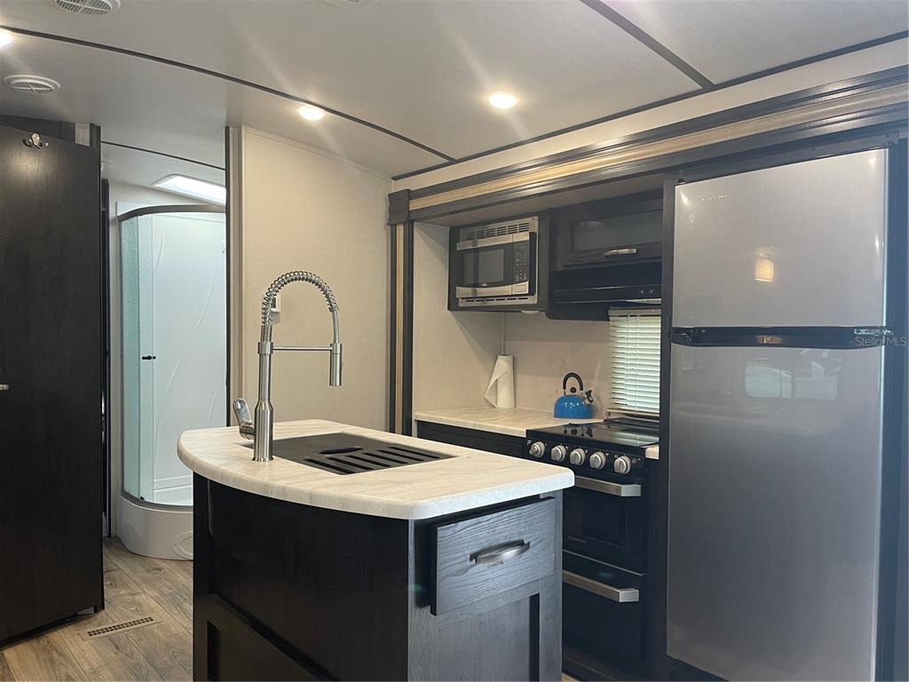 20300 Leonard Road, Unit 78 Lutz, FL 33558 - Photo 16 of 51