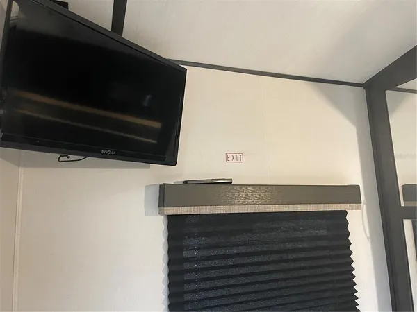 $104,500 | 20300 Leonard Road, Unit 78, Lutz, FL 33558