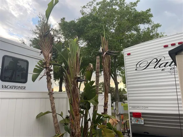 $104,500 | 20300 Leonard Road, Unit 78, Lutz, FL 33558