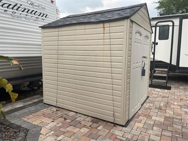 $104,500 | 20300 Leonard Road, Unit 78, Lutz, FL 33558