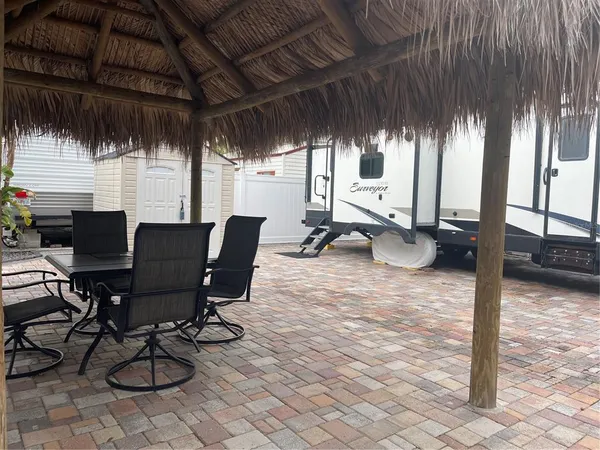 $104,500 | 20300 Leonard Road, Unit 78, Lutz, FL 33558