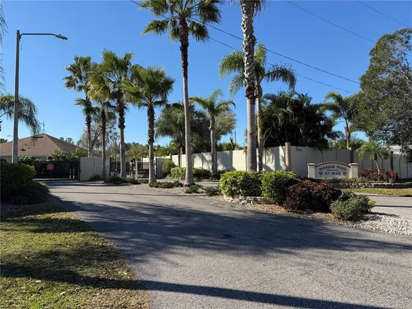 $104,500 | 20300 Leonard Road, Unit 78, Lutz, FL 33558