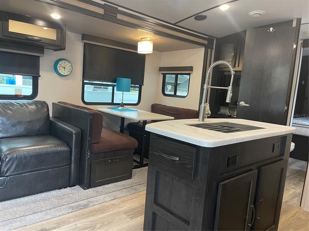 20300 Leonard Road, Unit 78 Lutz, FL 33558 - Photo 9 of 51