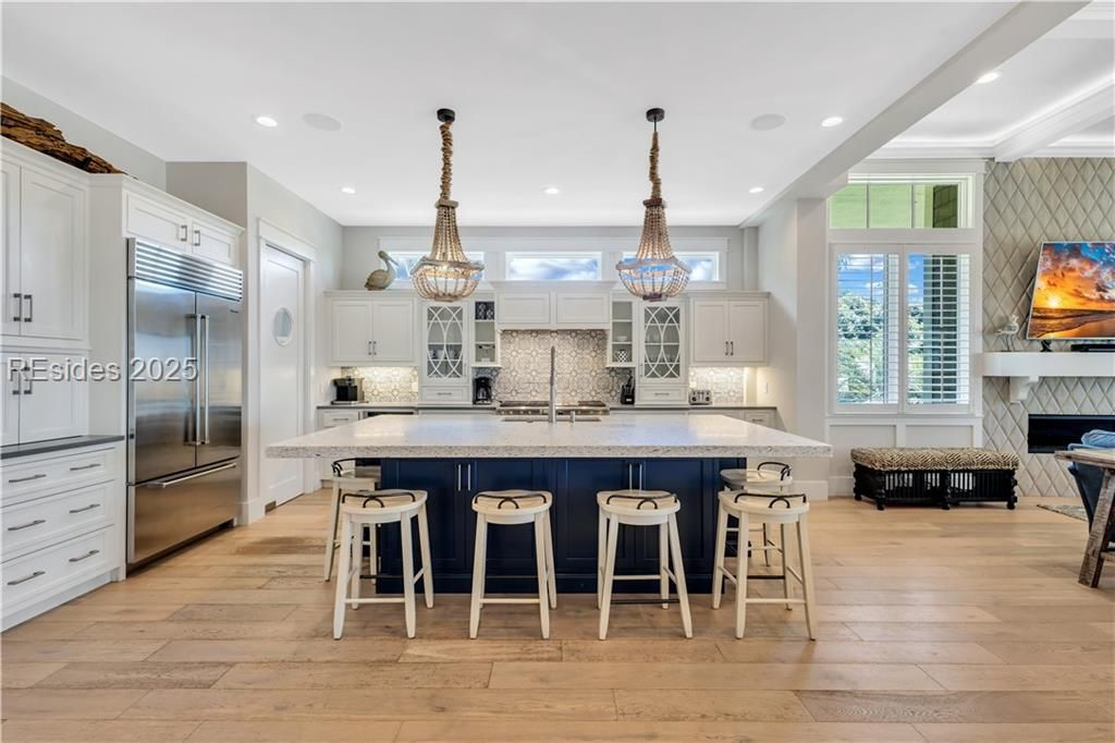 15 Grey Widgeon Road Hilton Head Island, SC 29928 - Photo 12 of 65 Chef's appliances and extra large center island