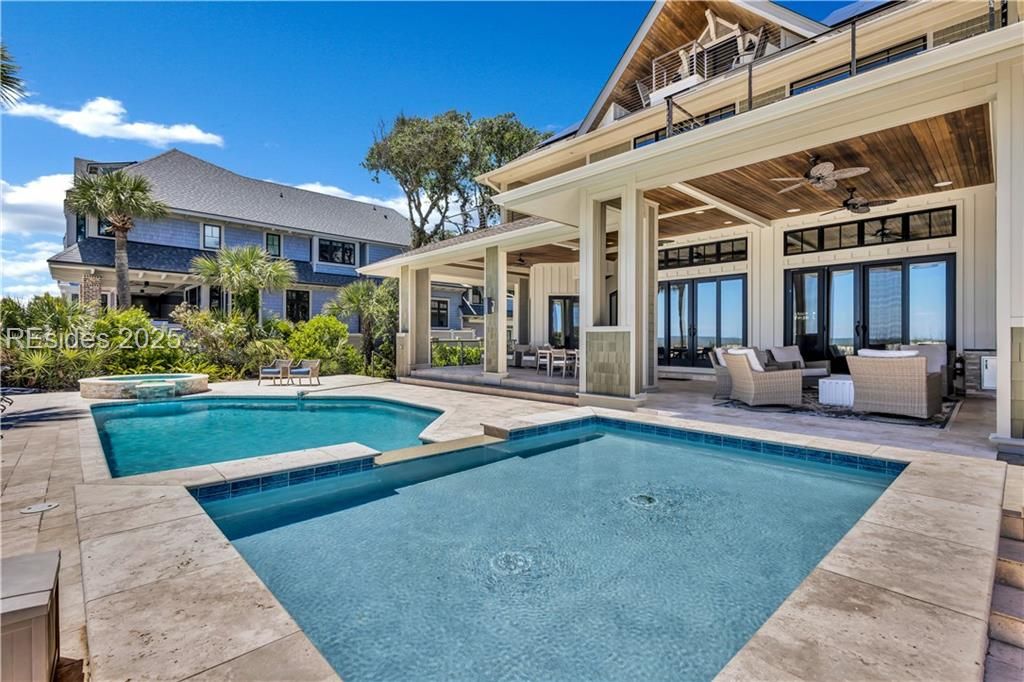 15 Grey Widgeon Road Hilton Head Island, SC 29928 - Photo 18 of 65 Kiddie pool, spacious swimming area and spa elevat