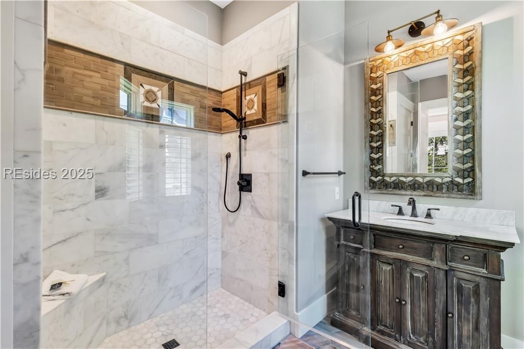 15 Grey Widgeon Road Hilton Head Island, SC 29928 - Photo 27 of 65 Office bath