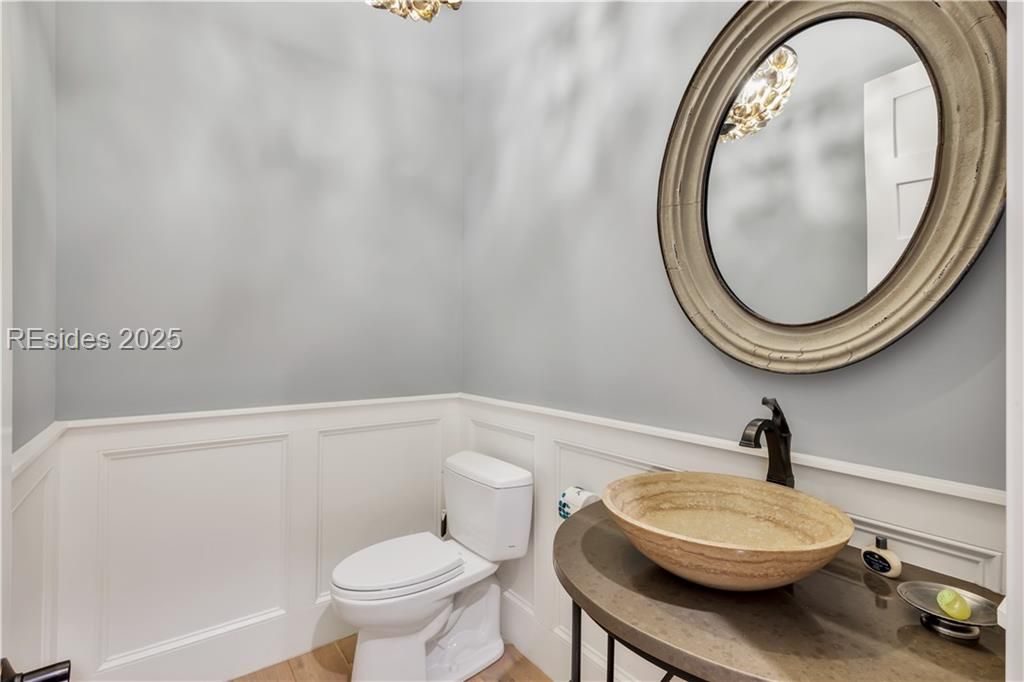 15 Grey Widgeon Road Hilton Head Island, SC 29928 - Photo 29 of 65 1st floor powder room
