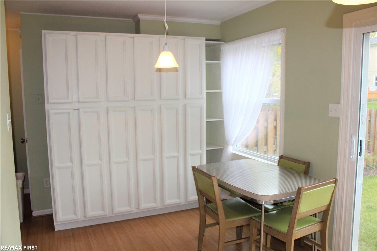 1133 Marquette Court Rochester, MI 48307 - Photo 9 of 21 50028351-8.JPG