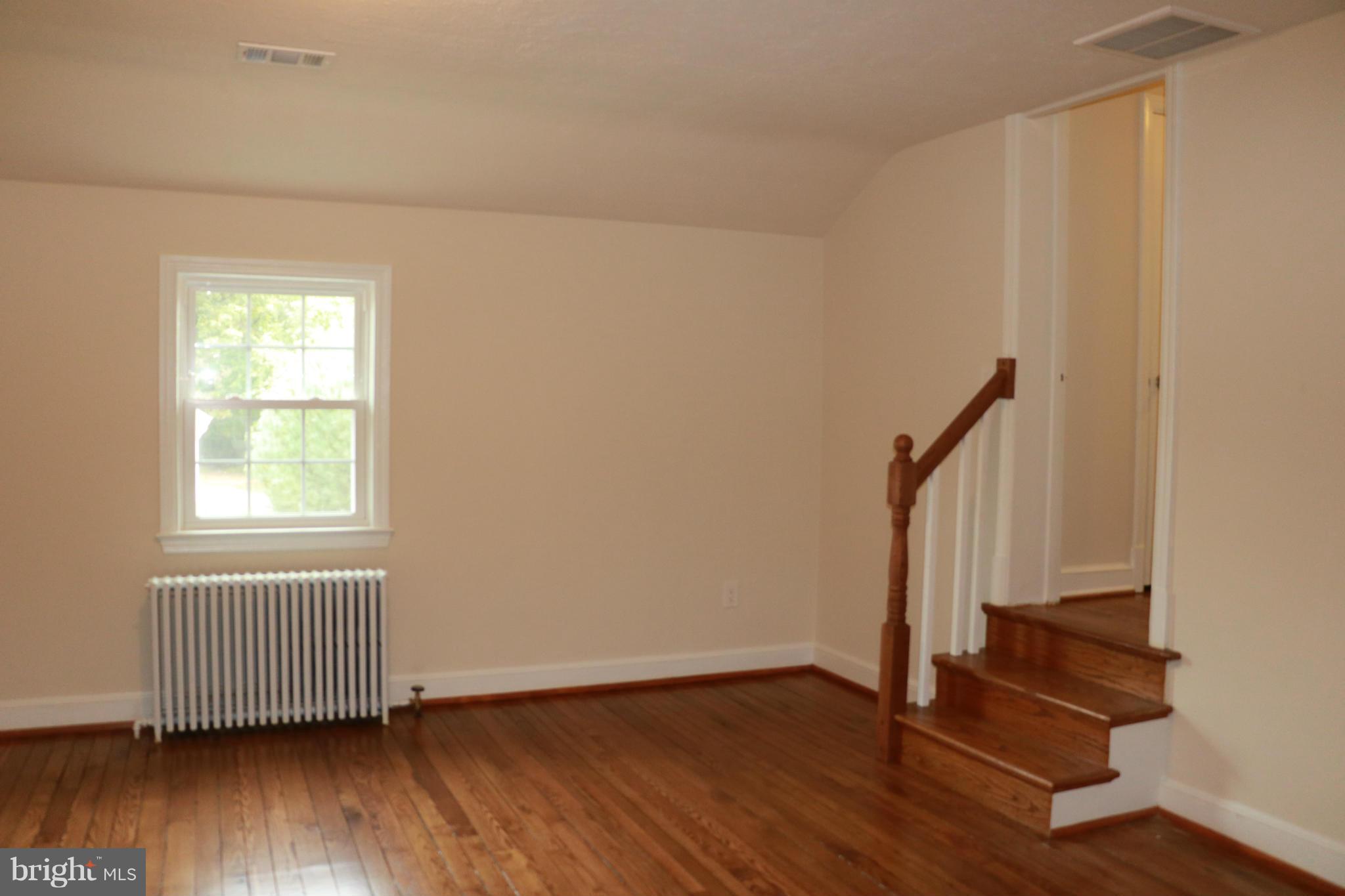 17901 Bentley Road Sandy Spring, MD 20860 - Photo 29 of 29 Bedroom (Master)