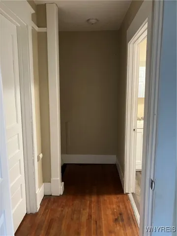 $950 | 2253 Niagara Street, Unit 3, Niagara Falls, NY 14303