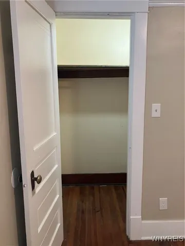 $950 | 2253 Niagara Street, Unit 3, Niagara Falls, NY 14303