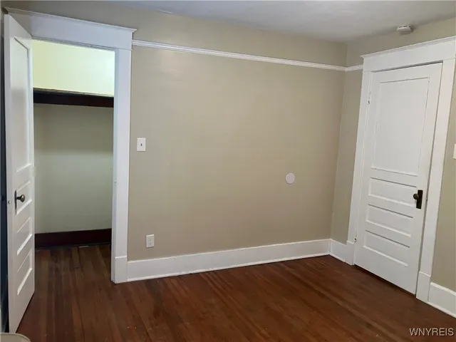 $950 | 2253 Niagara Street, Unit 3, Niagara Falls, NY 14303