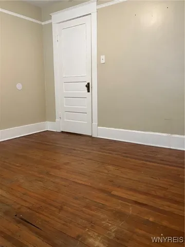 $950 | 2253 Niagara Street, Unit 3, Niagara Falls, NY 14303