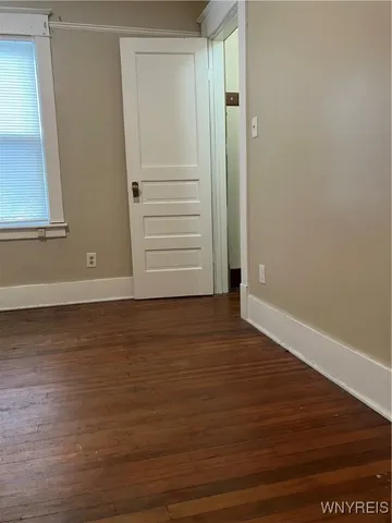 $950 | 2253 Niagara Street, Unit 3, Niagara Falls, NY 14303