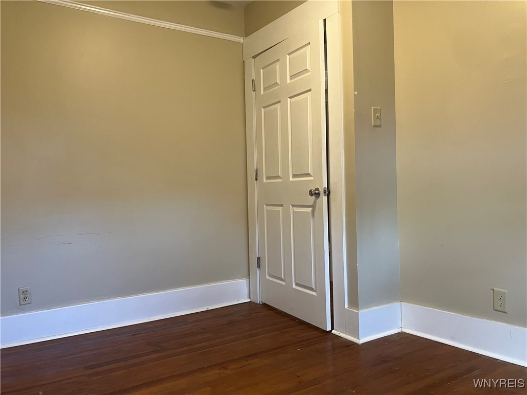 2253 Niagara Street, Unit 3 Niagara Falls, NY 14303 - Photo 39 of 42