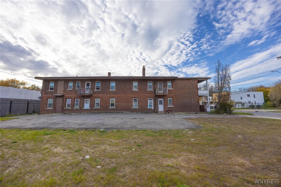 2253 Niagara Street, Unit 3 Niagara Falls, NY 14303 - Photo 4 of 42