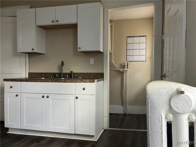 $950 | 2253 Niagara Street, Unit 3, Niagara Falls, NY 14303