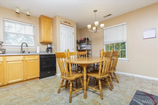 $184,000 | 406 South Church Street, Unit 128, St. Peters, MO 63376