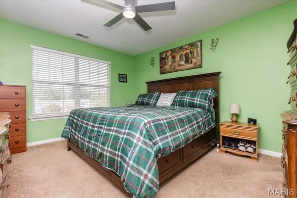 $184,000 | 406 South Church Street, Unit 128, St. Peters, MO 63376