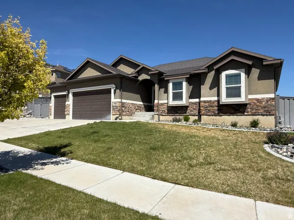 $649,900 | 7081 Hollow View Court, Eagle Mountain, UT 84005