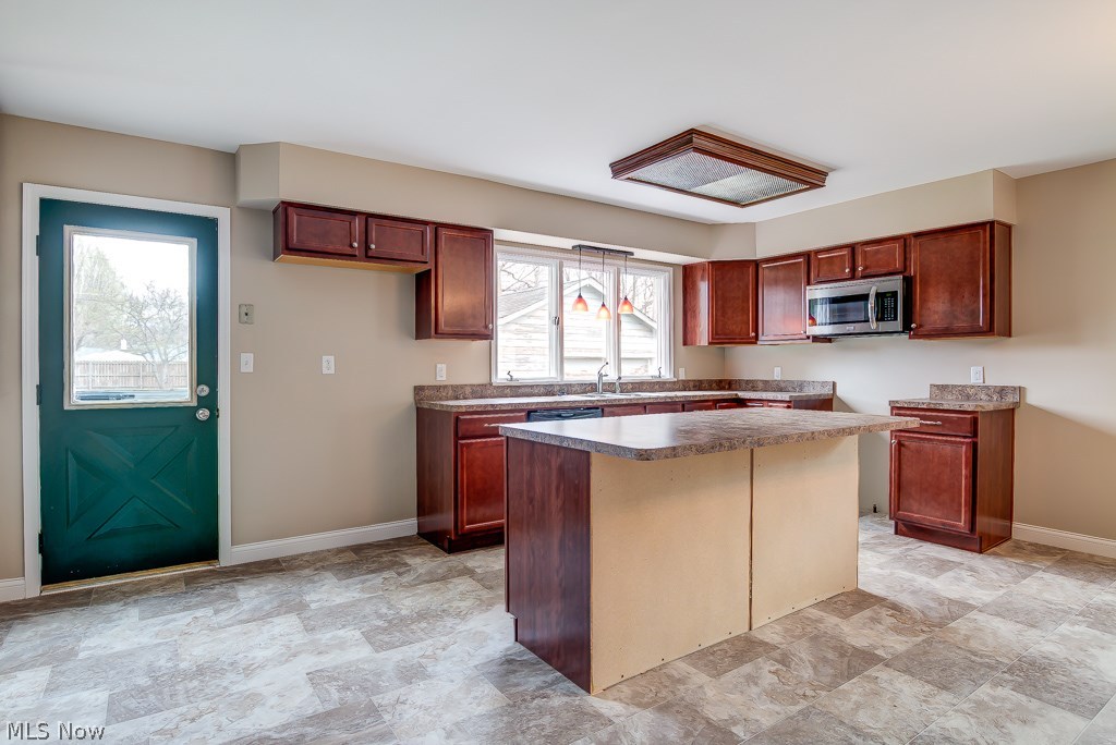 139 Fairgrounds Road Painesville, OH 44077 - Photo 20 of 23