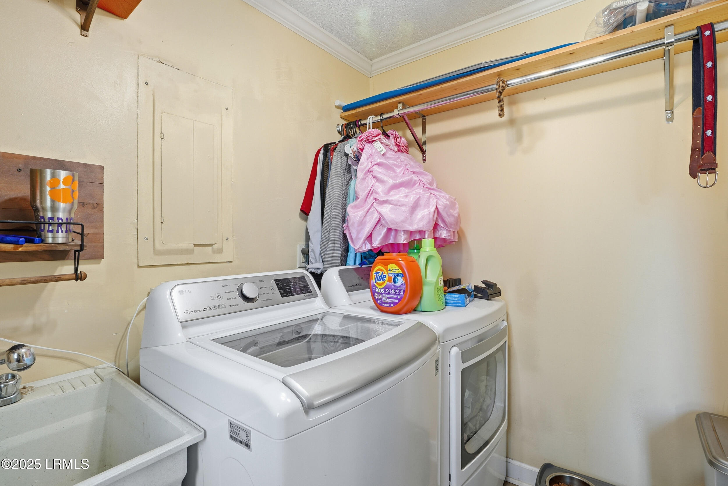 1109 Old Trail Road Beaufort, SC 29902 - Photo 10 of 23 21_ecp_004