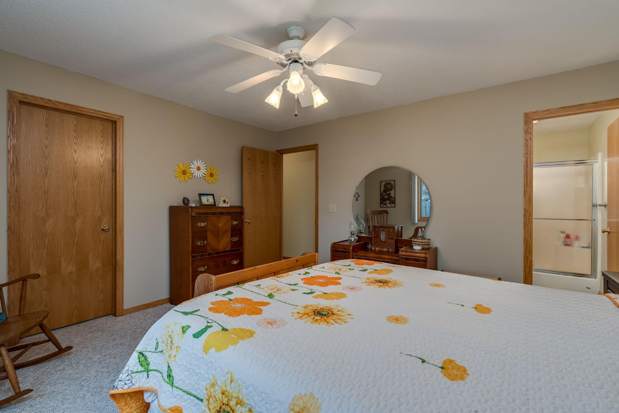 538 4th Street Northwest Montgomery, MN 56069 - Photo 17 of 24