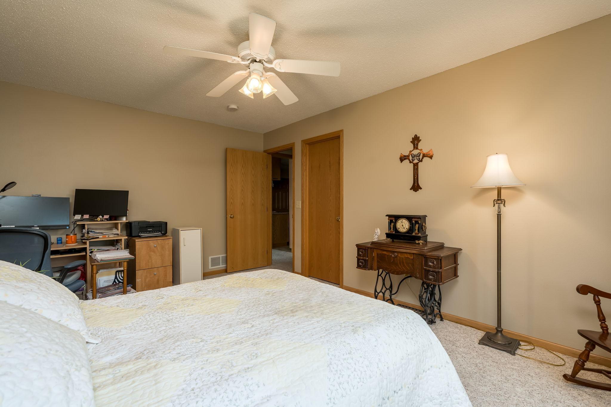 538 4th Street Northwest Montgomery, MN 56069 - Photo 20 of 24