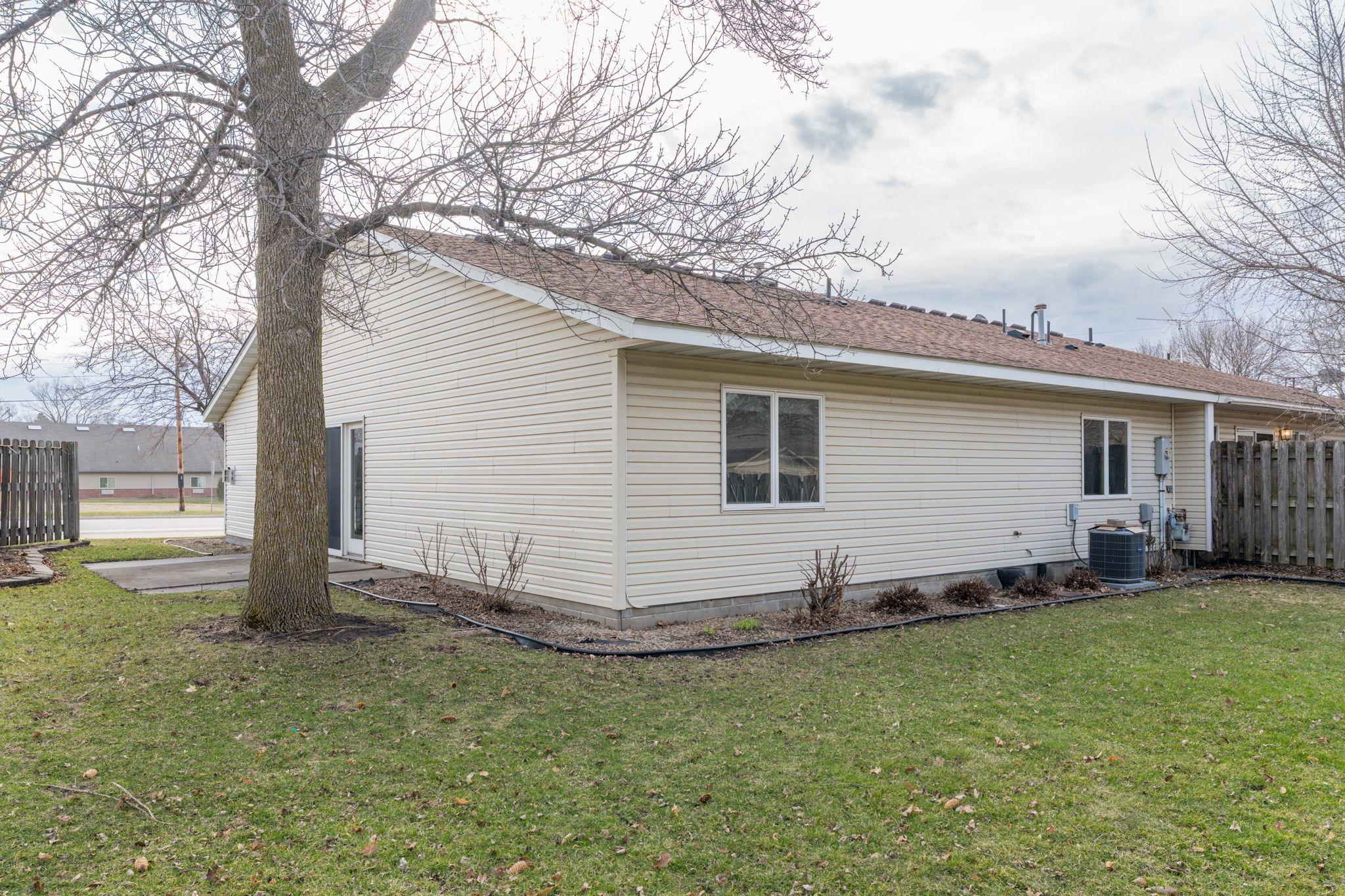 538 4th Street Northwest Montgomery, MN 56069 - Photo 22 of 24