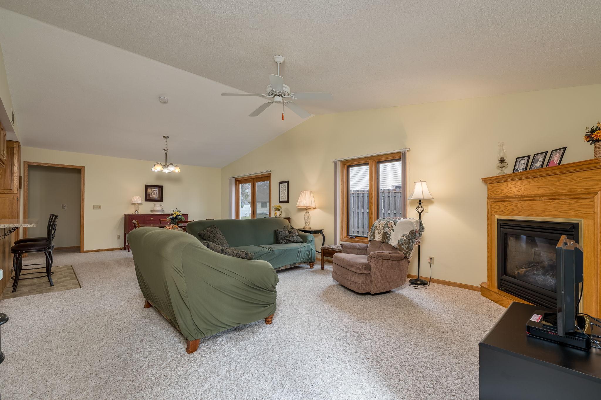 538 4th Street Northwest Montgomery, MN 56069 - Photo 4 of 24