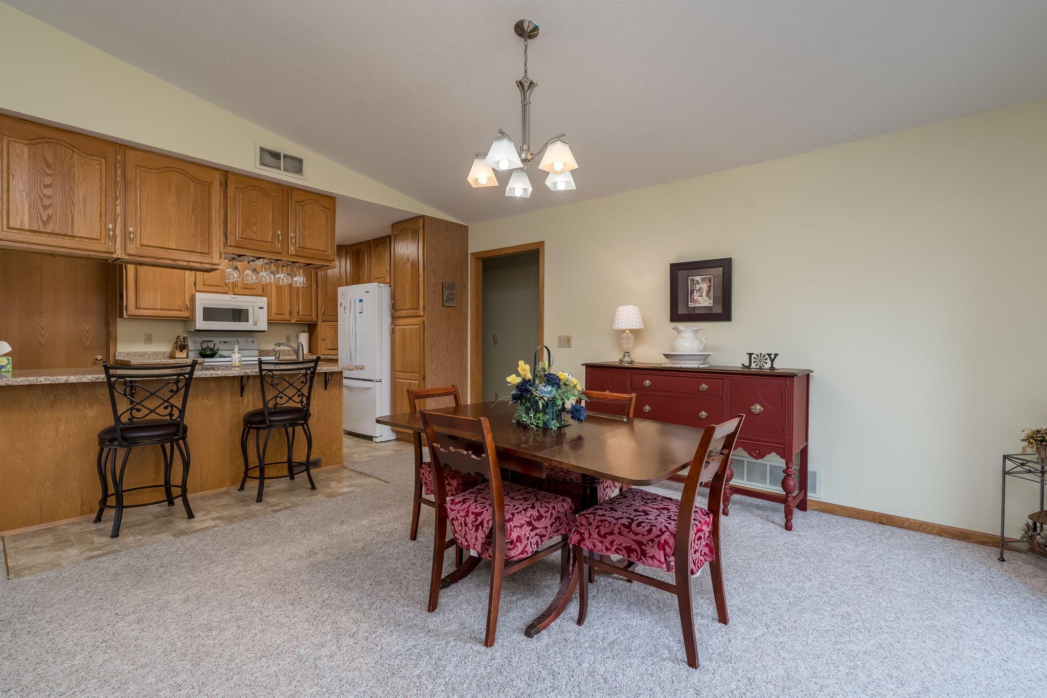 538 4th Street Northwest Montgomery, MN 56069 - Photo 8 of 24