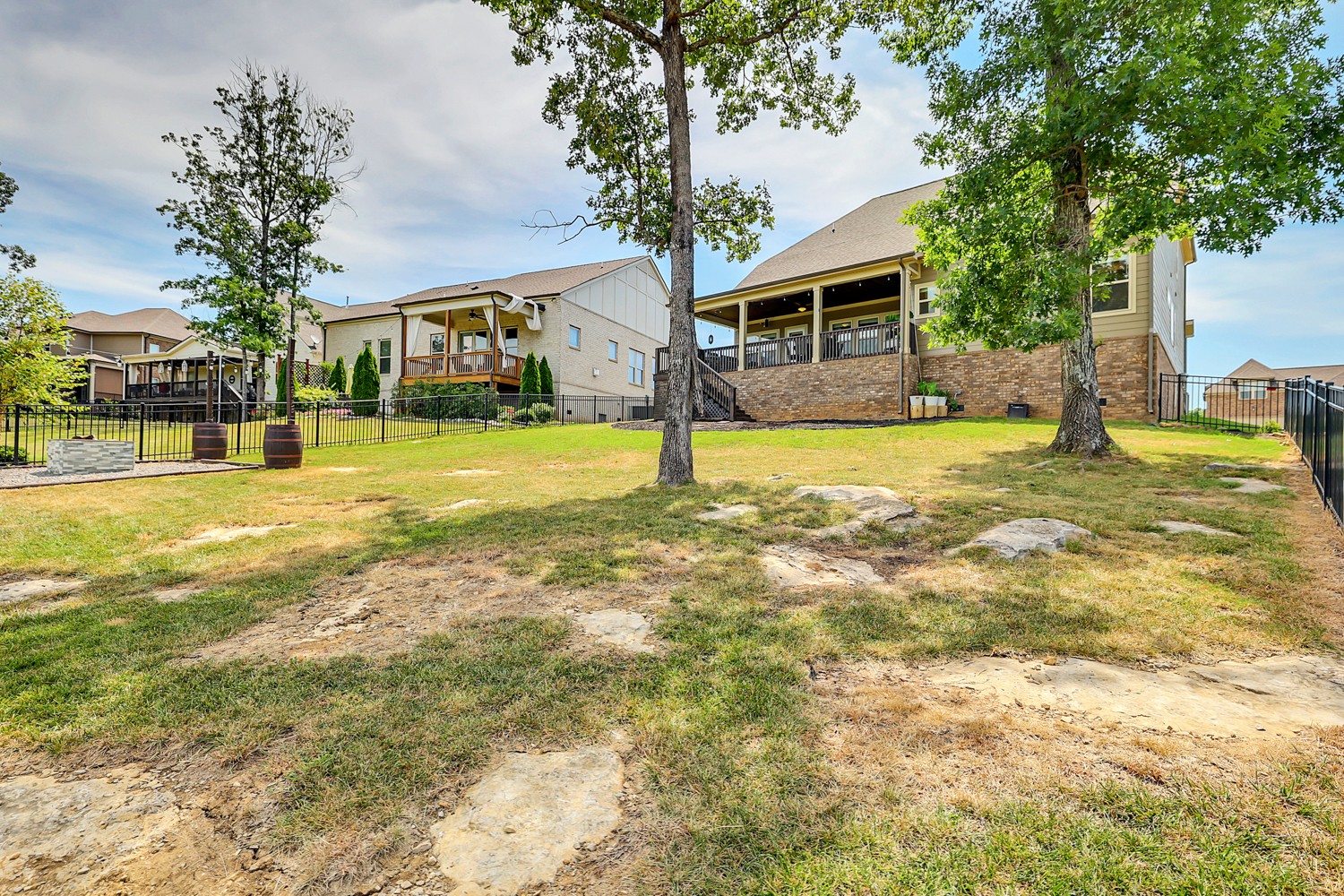 1142 Batbriar Road Murfreesboro, TN 37128 - Photo 53 of 60 a house with swimming pool in front of it