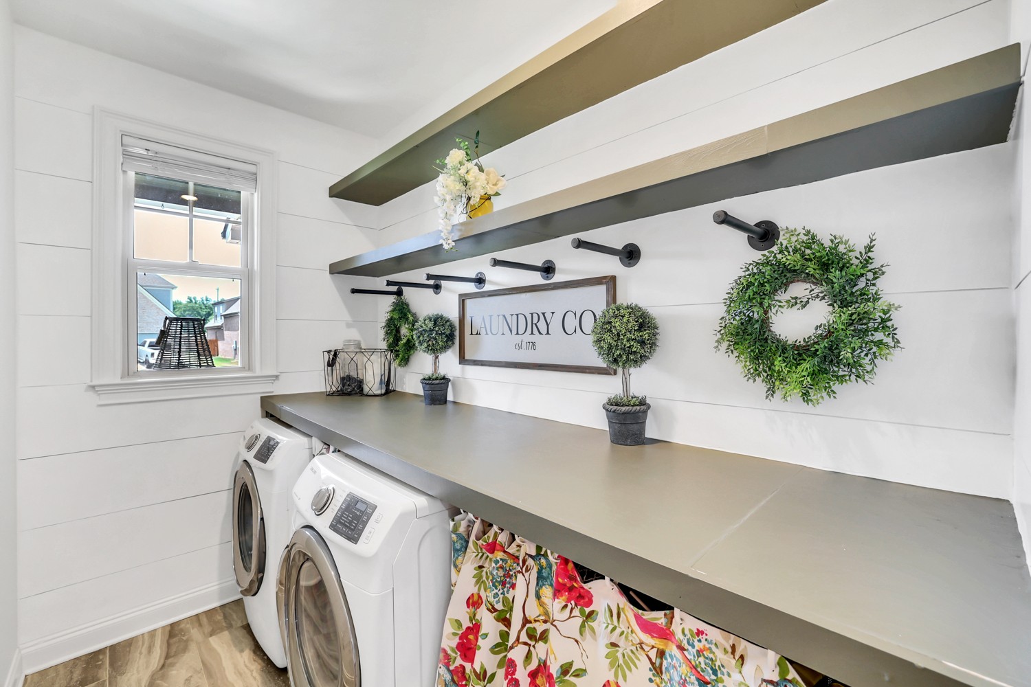 1142 Batbriar Road Murfreesboro, TN 37128 - Photo 9 of 60 a view of living room with a potted plant and wooden floor
