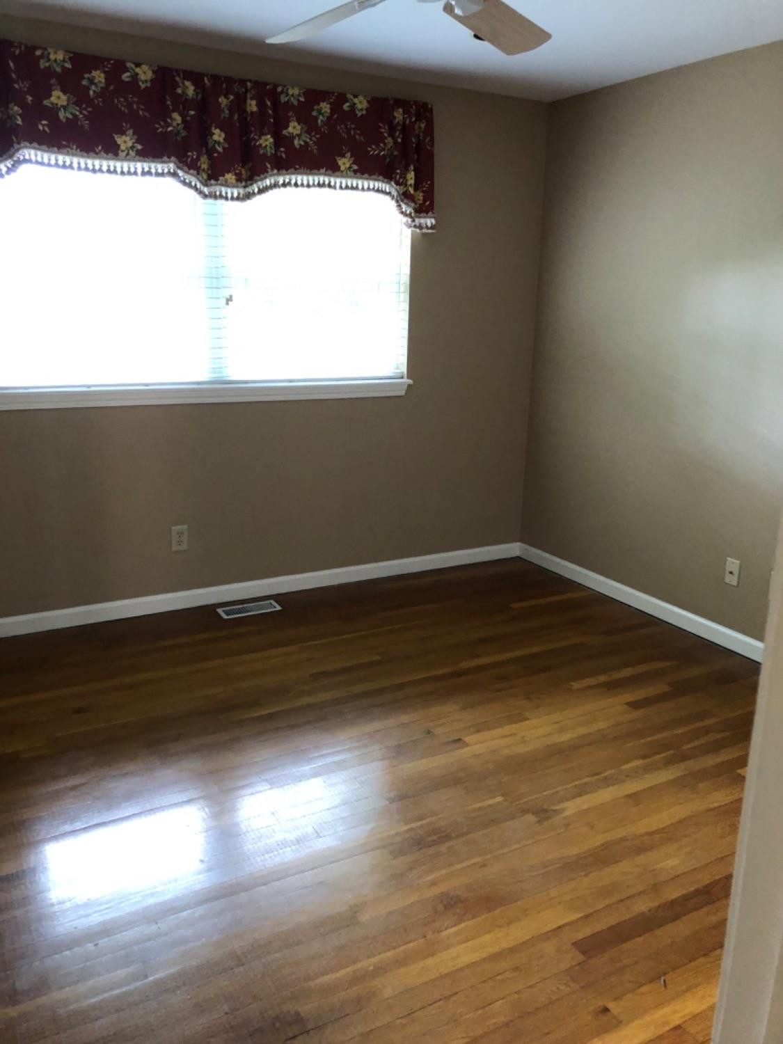 1610 Raleigh Road Lexington, KY 40505 - Photo 11 of 24 Photo 11