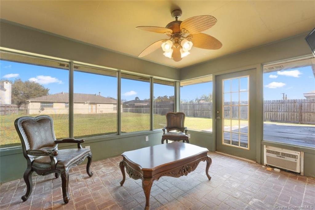 735 Rampart Street Lake Charles, LA 70607 - Photo 18 of 24 Gallery Image 18