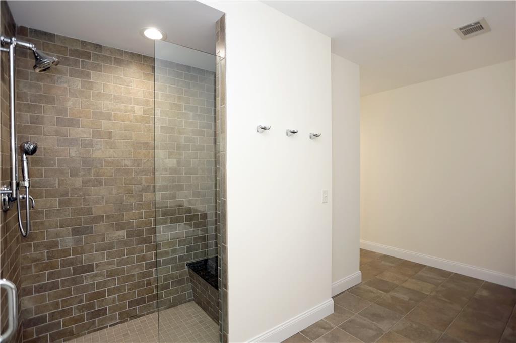 270 17th Street Northwest, Unit 2801 Atlanta, GA 30363 - Photo 22 of 57