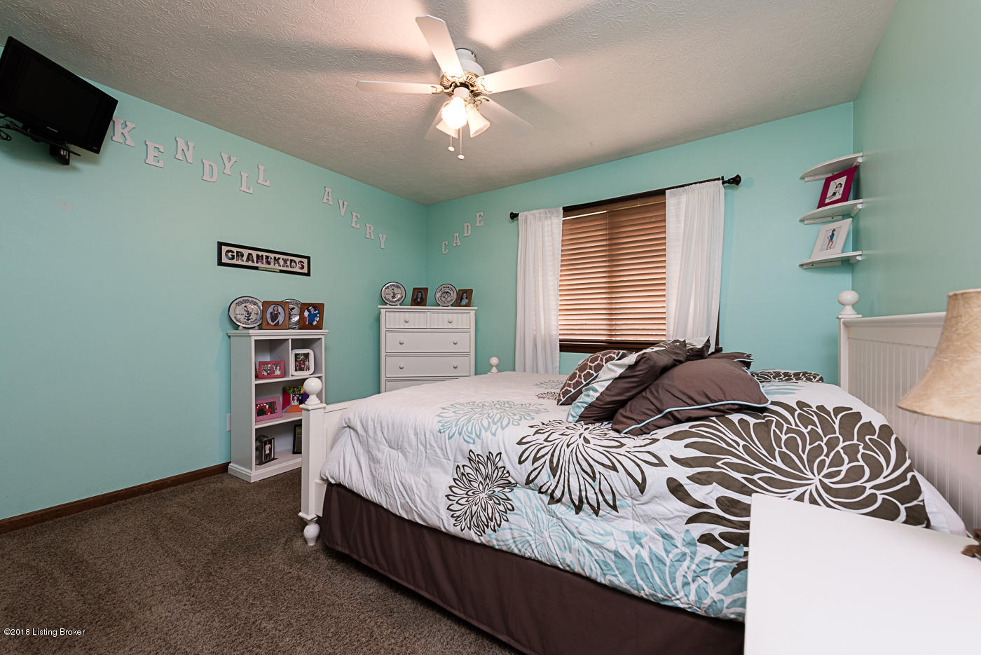 8223 Rochelle Road Louisville, KY 40228 - Photo 28 of 49 8223 Rochelle Rd (39 of 52)